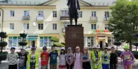 Посещение памятника Люси Чаловской (двенадцатый день)